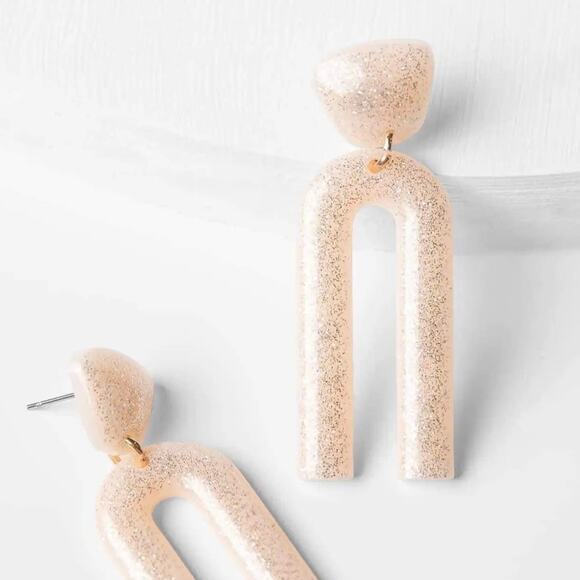 New Plunder “Warrior” Acrylic Arch Earrings (2") - Picture 2 of 5